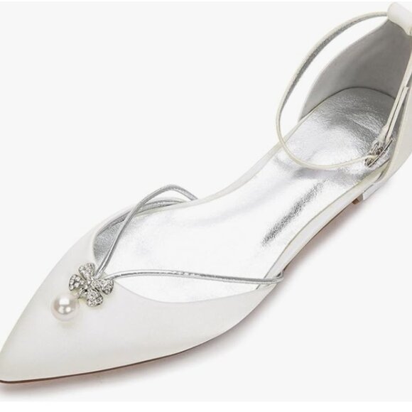 NEW White Pointed Toe Satin Dress Flats Shoes w/ Pearl & Crystals SZ 7.5 (38) - Picture 1 of 5